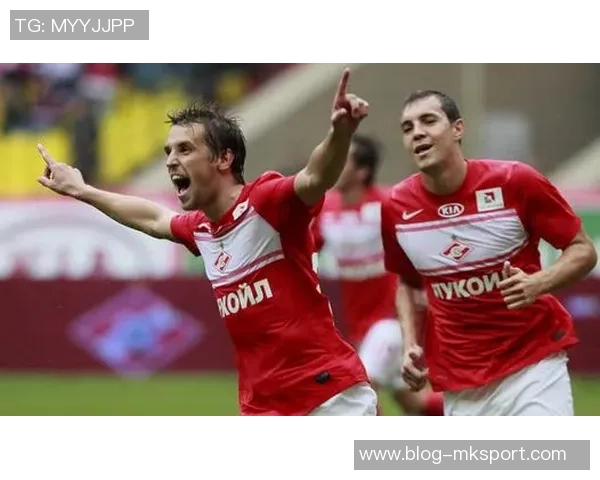 乌法与莫斯巴的激烈对决揭示了足球战术与团队合作的重要性